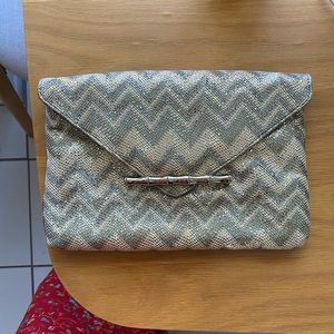 Elaine Turner - metallic clutch - great condition